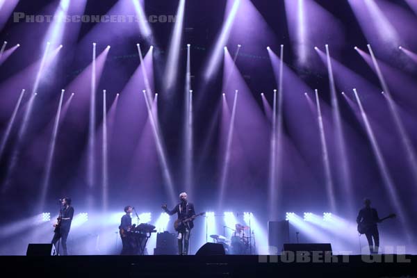 FRANZ FERDINAND - 2017-08-25 - SAINT CLOUD - Domaine National - Grande Scene - 